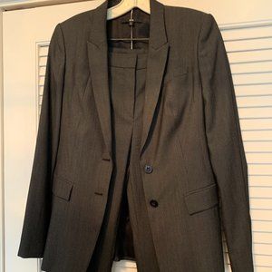 Boss by Hugo Boss very fine check women's pant suit, size 6
